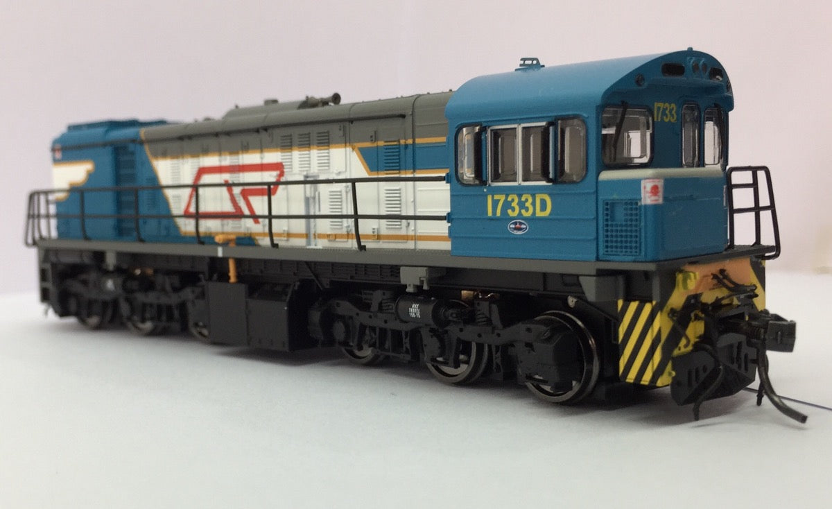 RTR053HO 1733D QR Blue Driver Only With Logo 1720 Class RTR HO