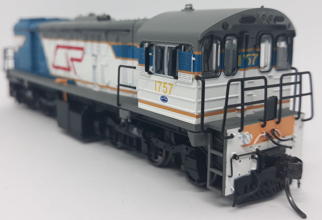 RTR049HO 1757 QR Blue With Logo 1720 Class RTR HO